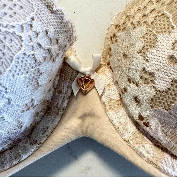 Victoria's Secret 34B Body by Victoria Lined Demi Bra VS underwire Lace Trim - Picture 4 of 8